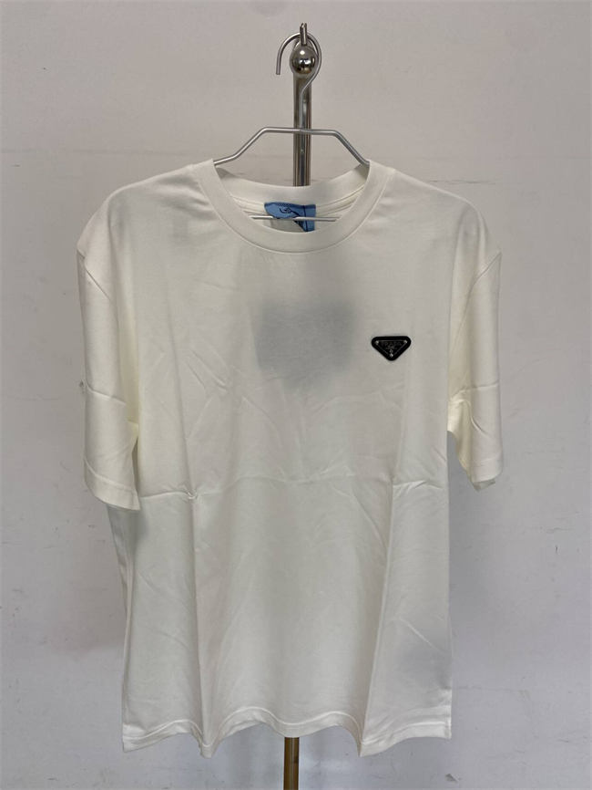 Pra*a T-shirt