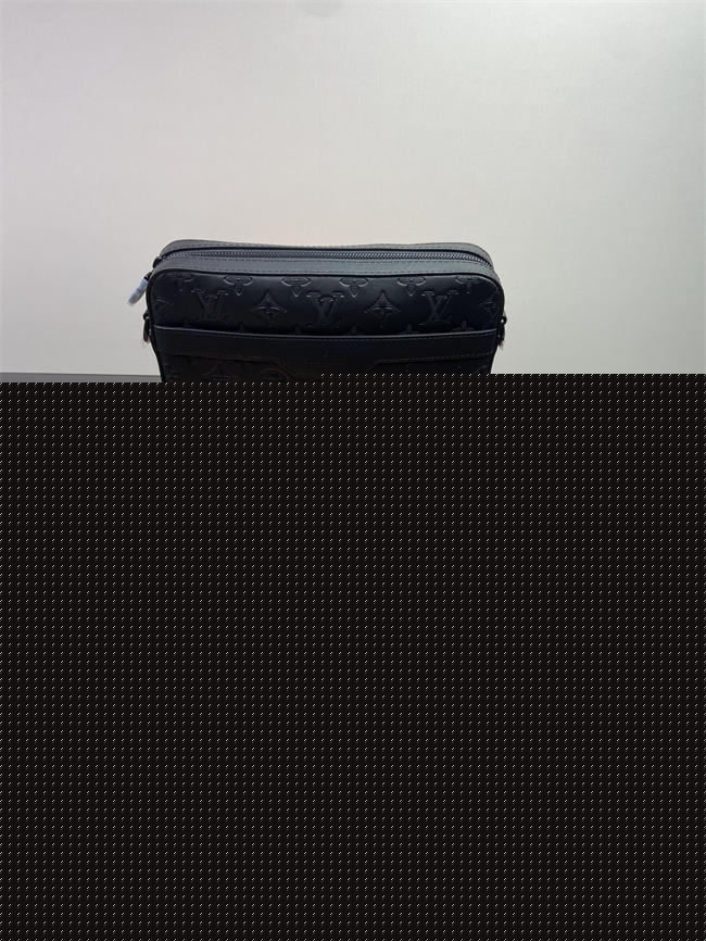 LV Trio Messenger