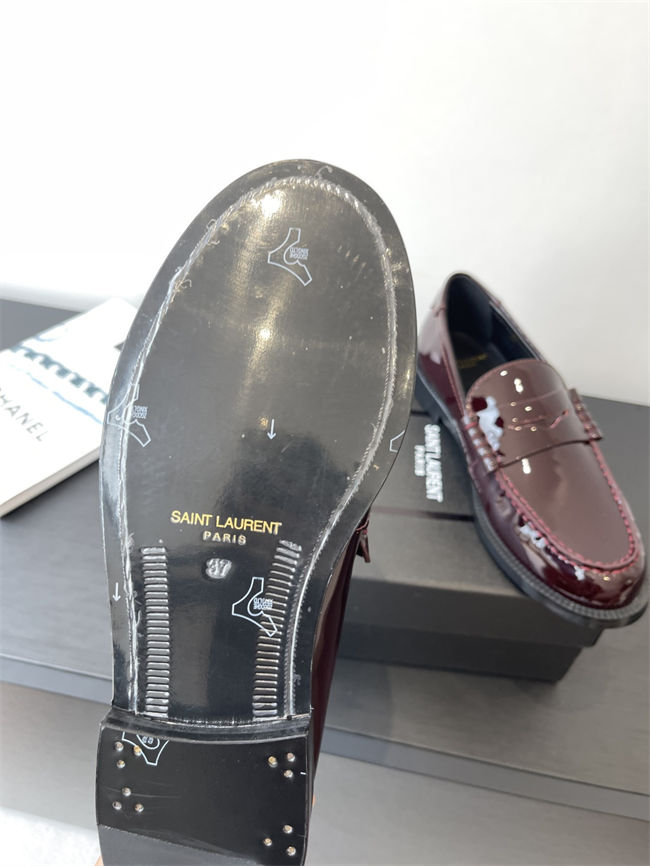 Y51 Loafer 015