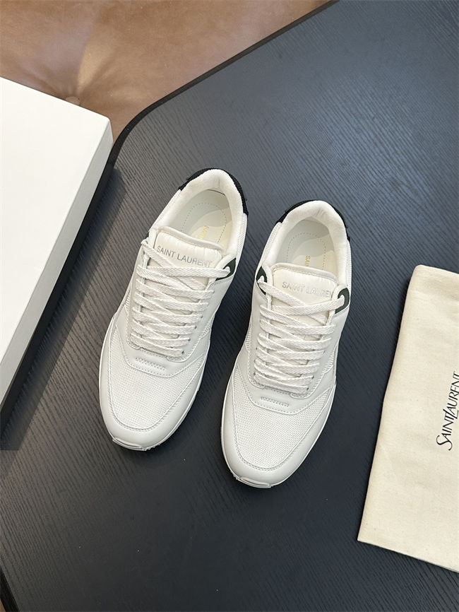Y51 Sneaker 001