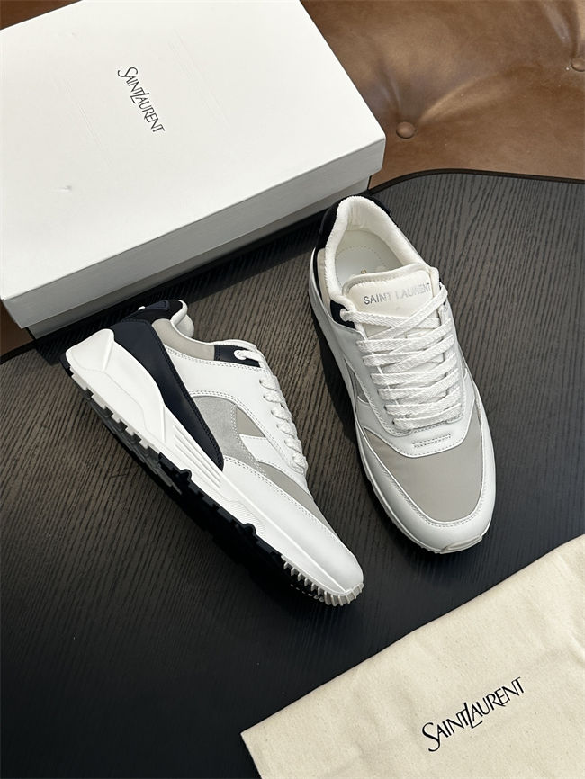 Y51 Sneaker 002