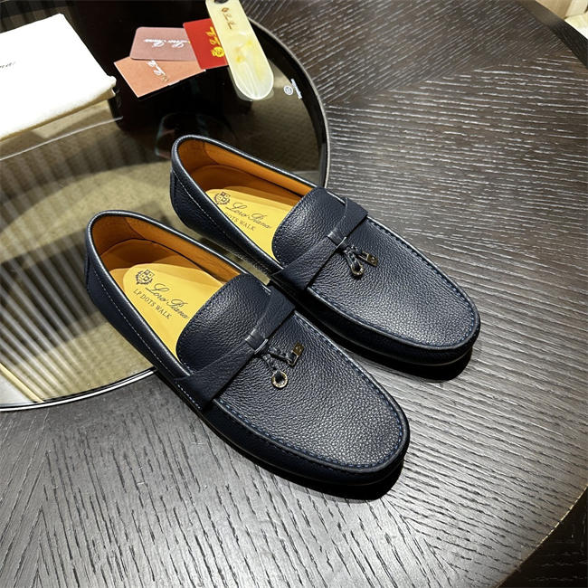 L0r0 P1ana Loafer