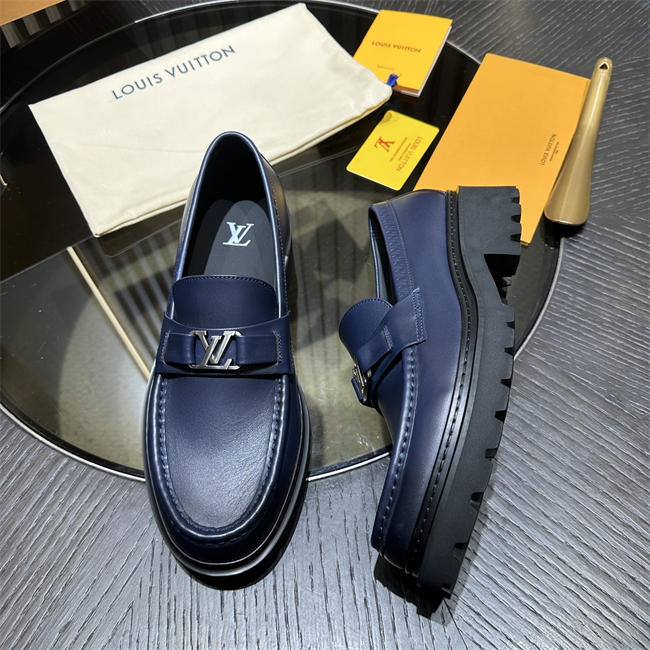 Lv Loafer089