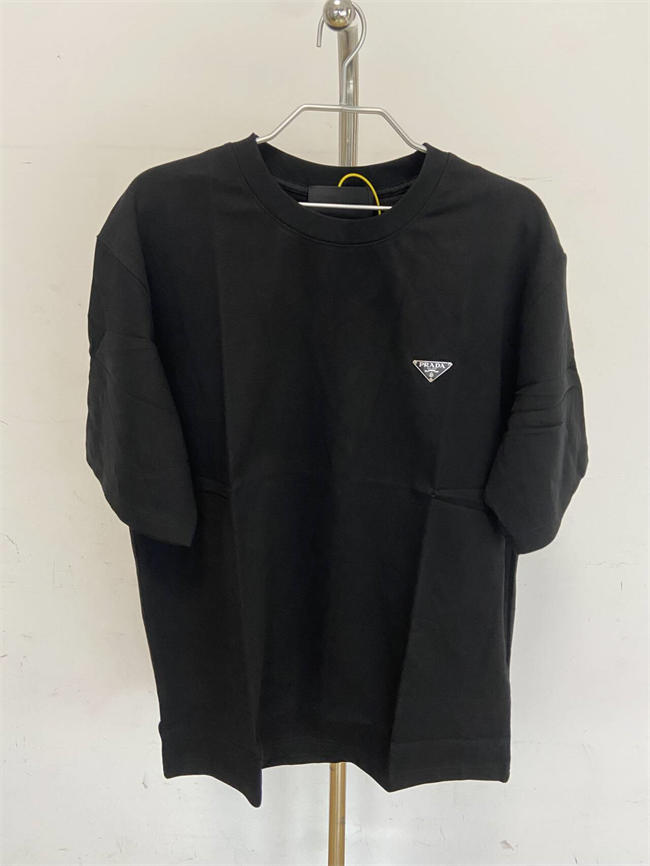 Pra*a T-shirt