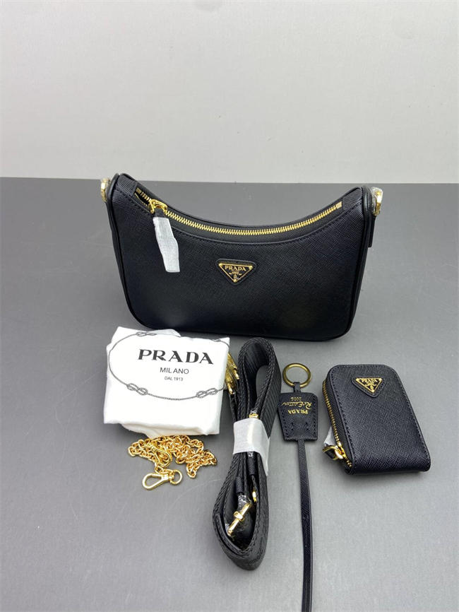 Pra*a Re-Edition 2005 Saffiano
