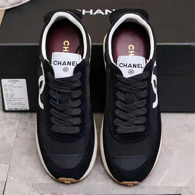 Chanal Sneakers