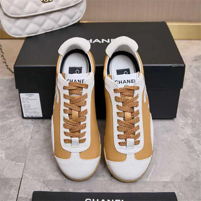 Chanal Sneakers
