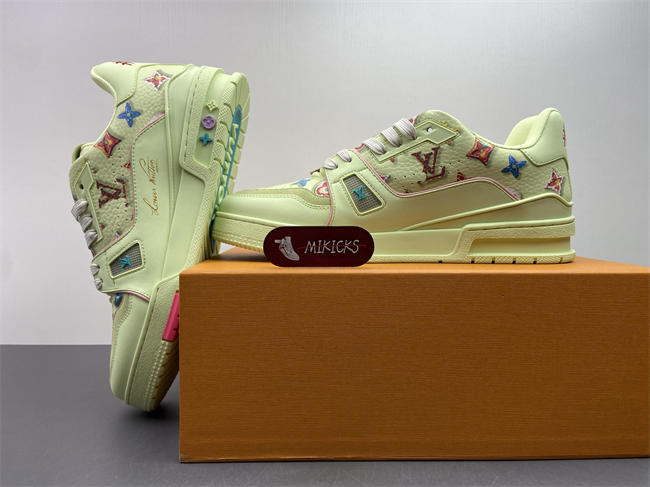 Lv Trainer Sneaker