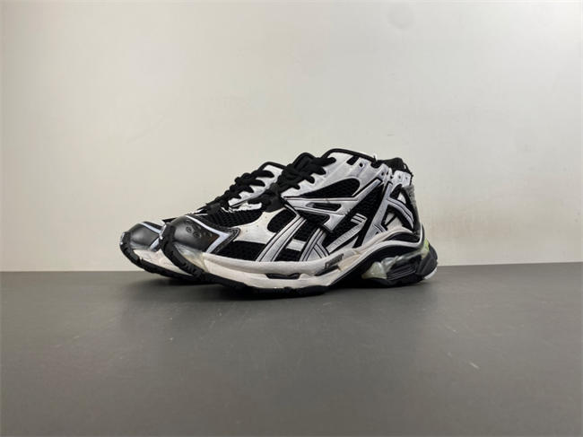 Ba1en*iaga RUNNER LED