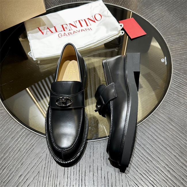 Va1e*ntin0 Loafers