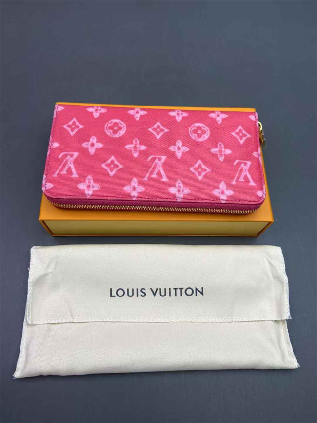 L0vis Vvtt0n Zippy Wallet