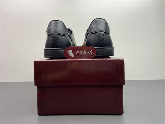 Gvc*1 Sneaker