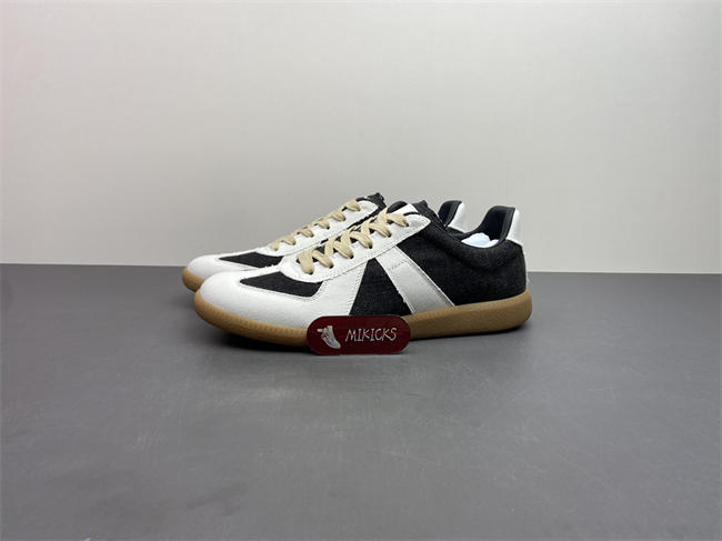 Ma1s0n Marg*e1a Sneaker 111