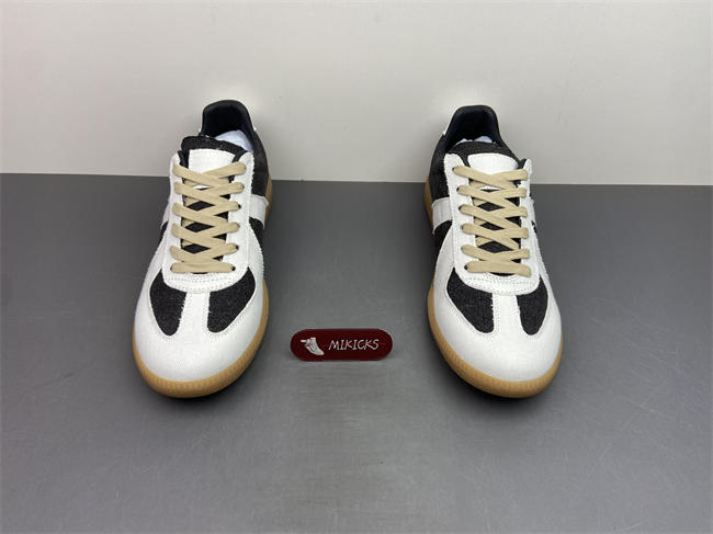 Ma1s0n Marg*e1a Sneaker 111