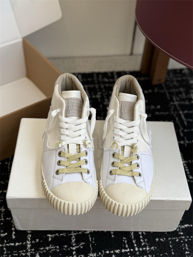 Ma1s0n Marg*e1a Sneaker 171