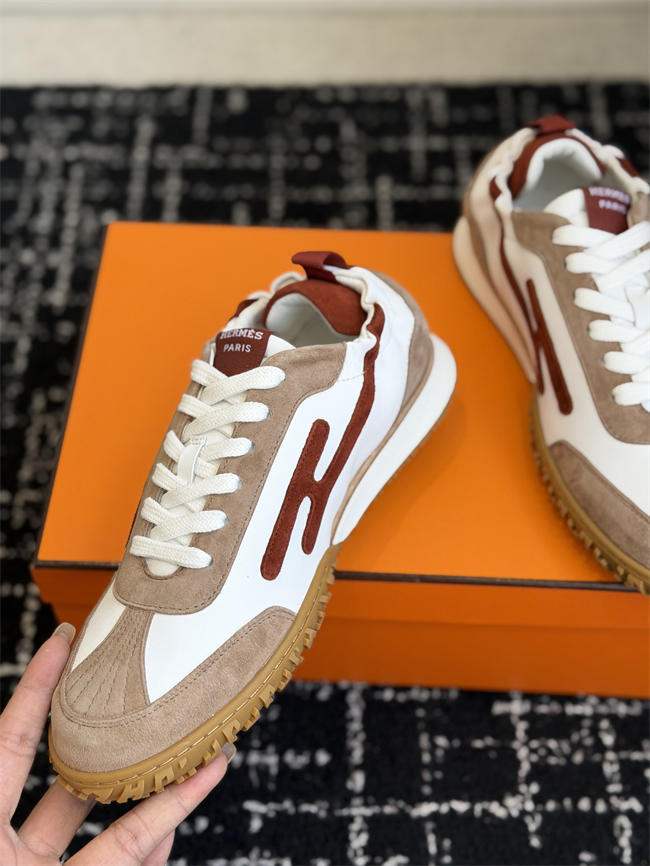 HER MES Sneaker