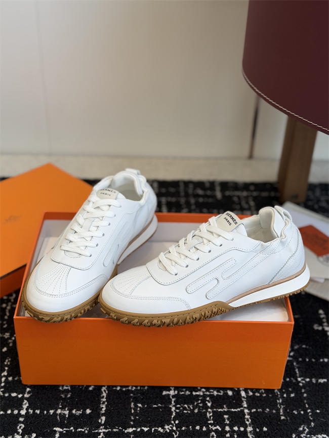 HER MES Sneaker