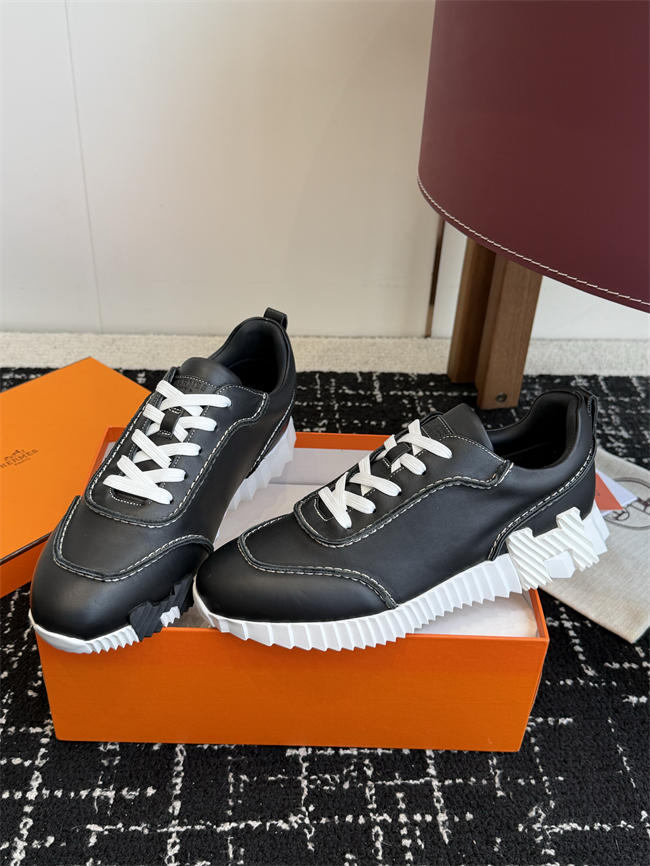 HER MES Sneaker