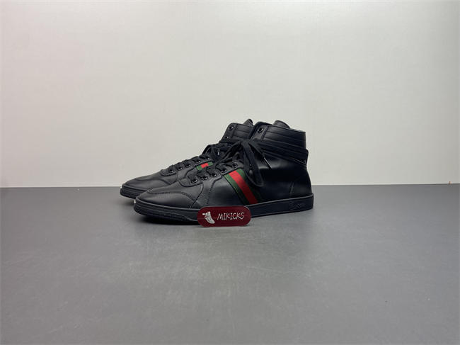 Gvc*1 Sneaker