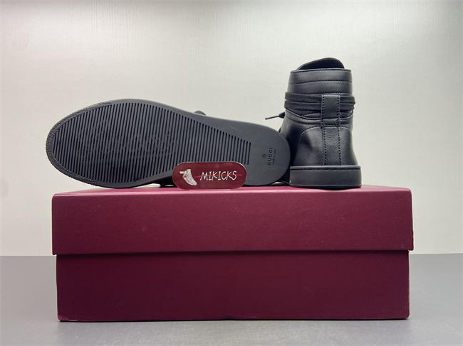 Gvc*1 Sneaker
