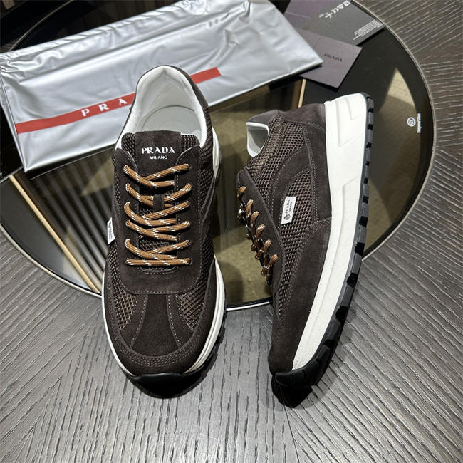 Pra*a Sneaker087