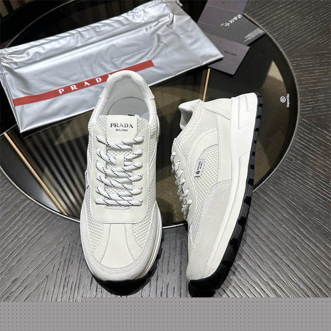 Pra*a Sneaker088
