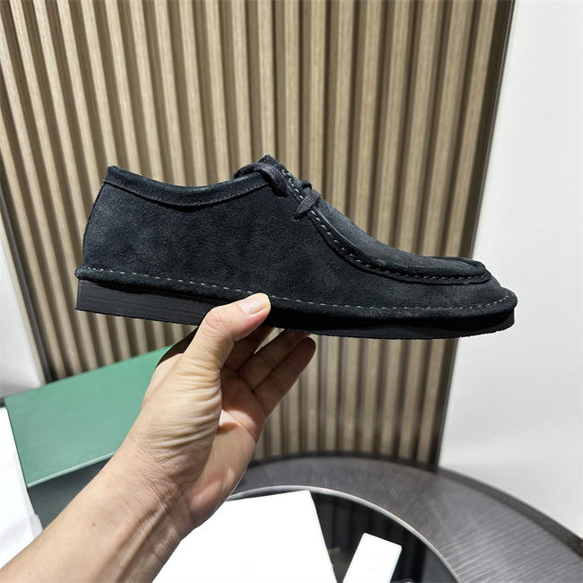 B0tt*ga Ven*ta Sneaker