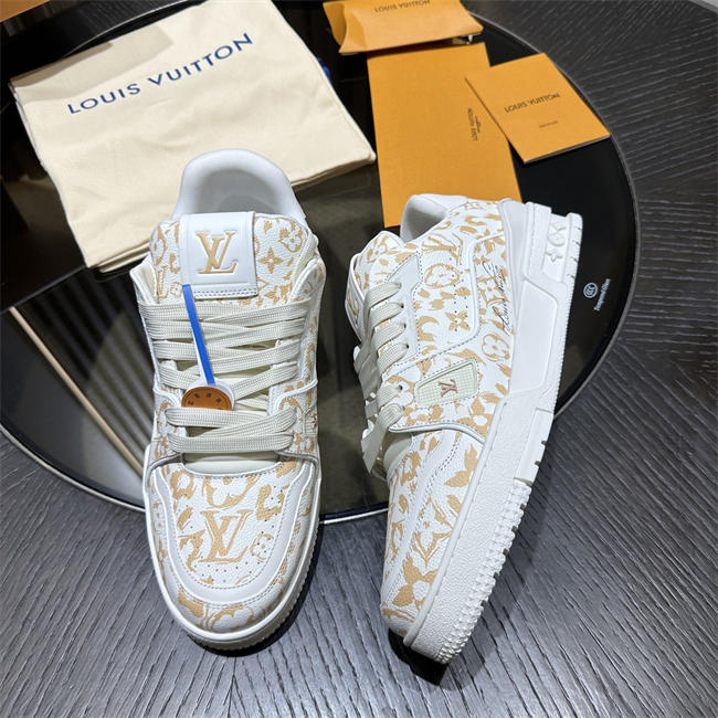 LV Trainer Sneaker
