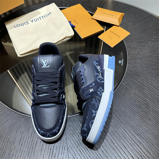 LV Trainer Sneaker