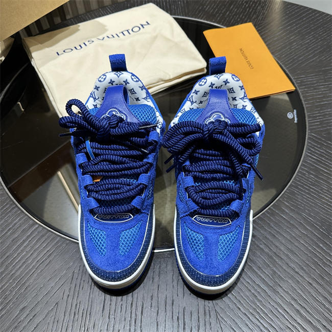 Lv Trainer Sneaker
