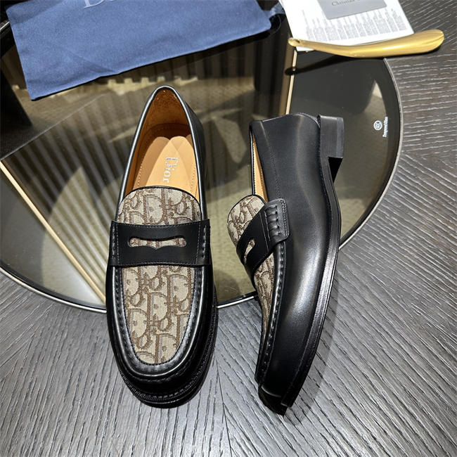 D10r Loafer
