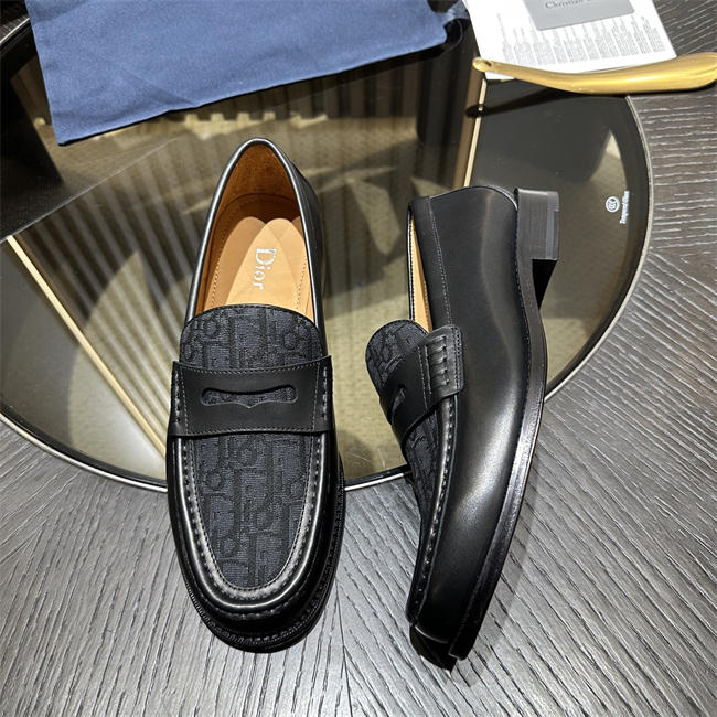 D10r Loafer