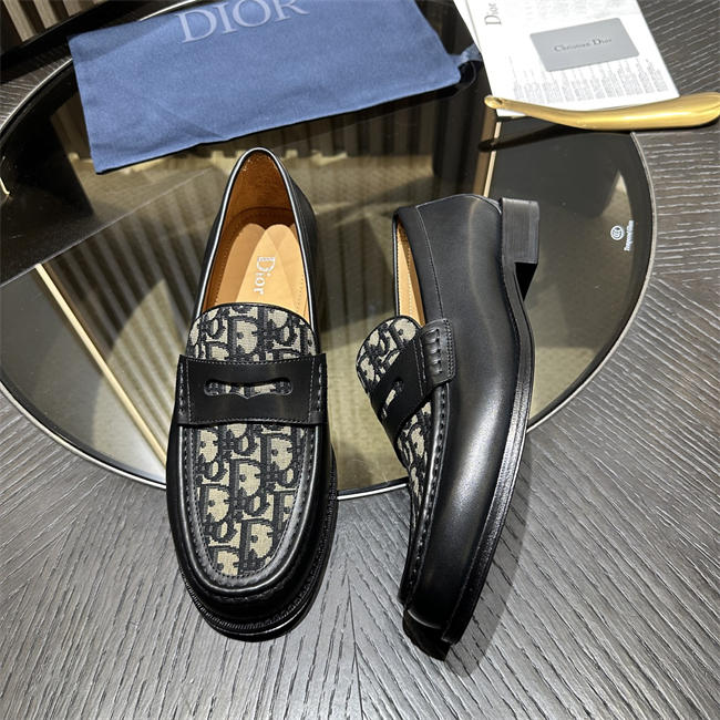 D10r Loafer