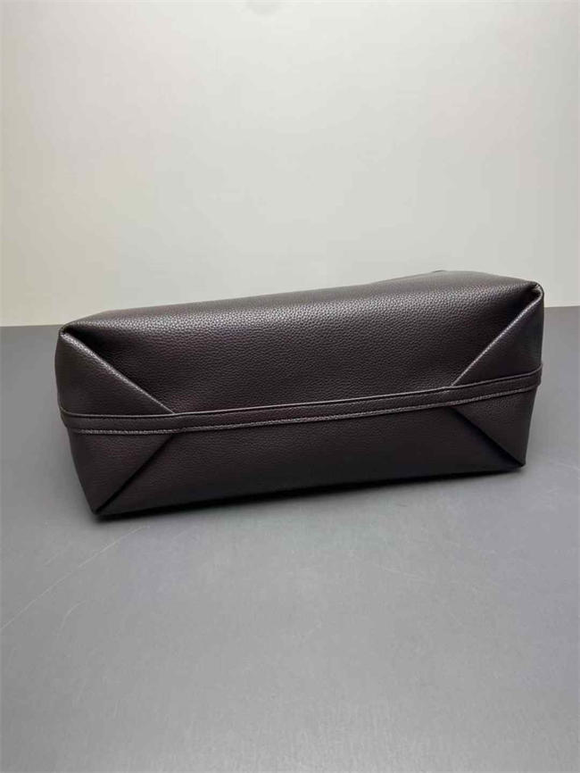 Medium Reversible Bloomsbury Tote