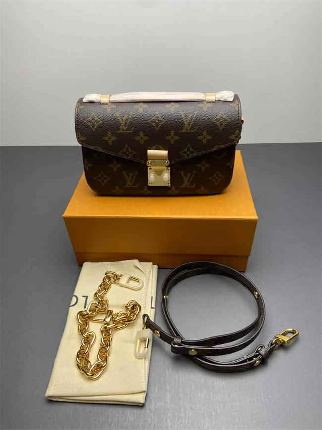 Pochette Métis East-West