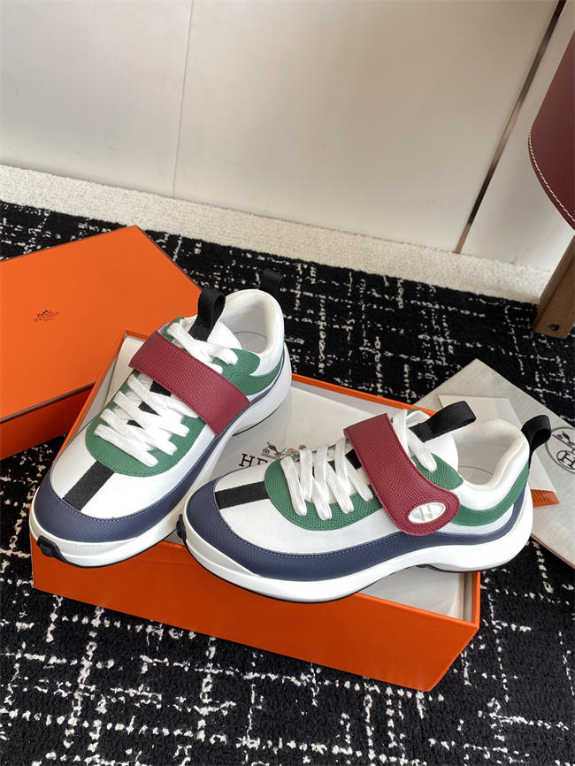 HER MES Sneaker