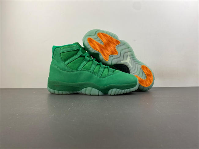 Air Jordan 11 “Monstars” lQ5700-900