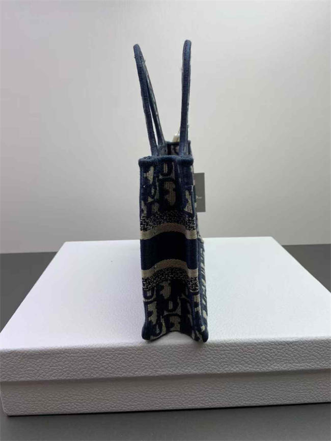 Pre-Owned Mini Book Tote