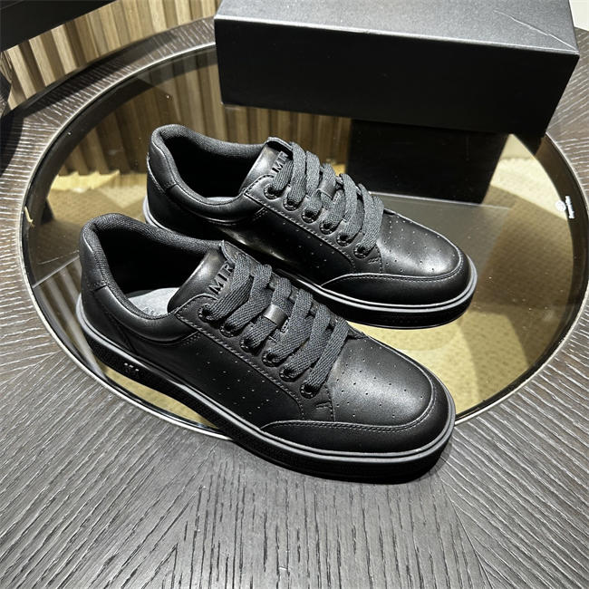 Amiri Sneaker