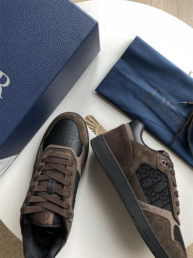 Dr B27 Sneaker Brown