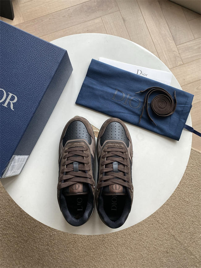 Dr B27 Sneaker Brown