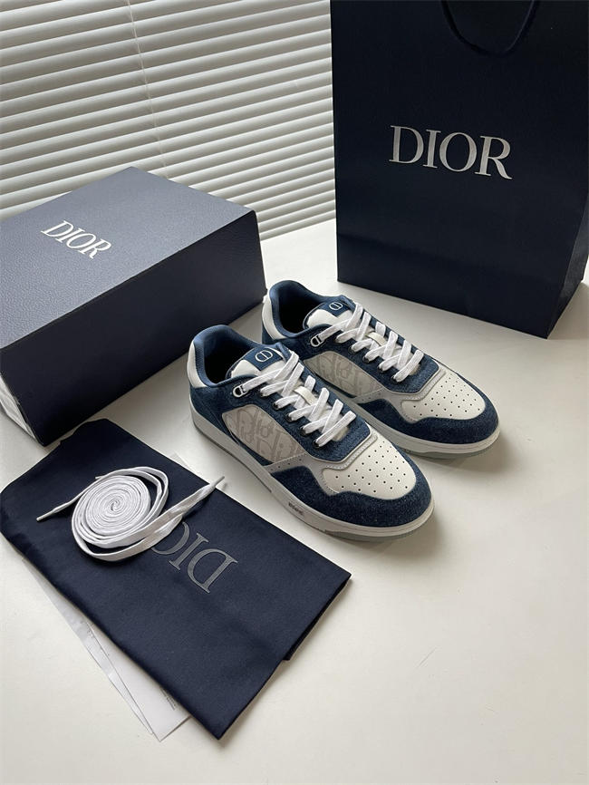 Dr B27 Sneaker