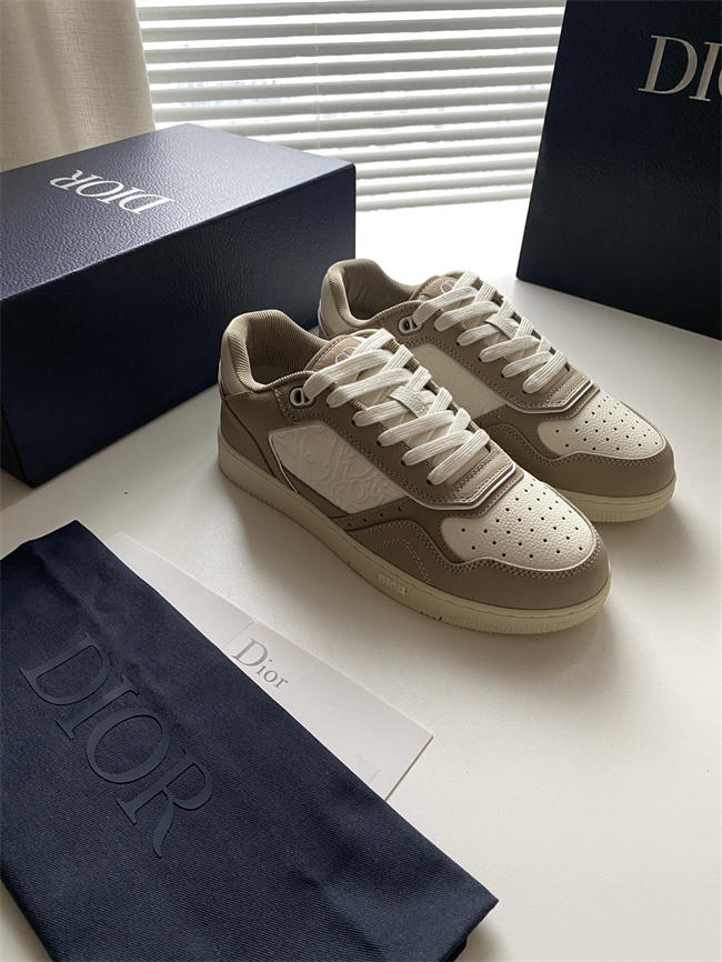 Dr B27 Sneaker