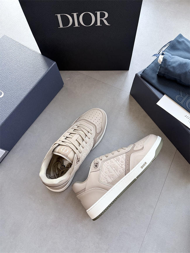 Dr B27 Sneaker