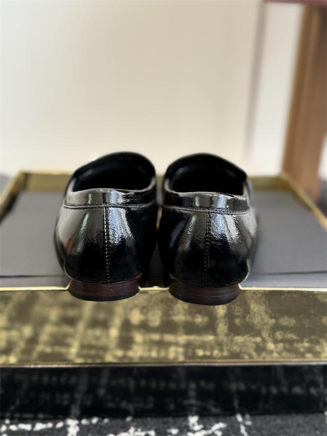 CL Loafer