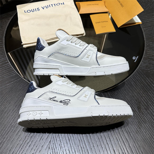 Lv Trainer Sneaker