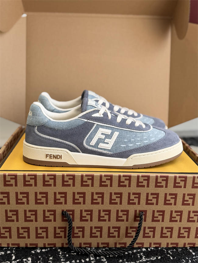 F**di Sneaker